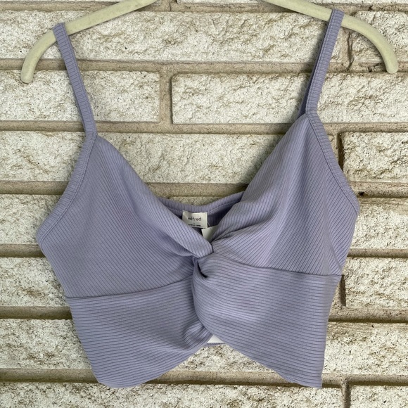 BNWT bay tank from aritzia!! - Picture 2 of 5